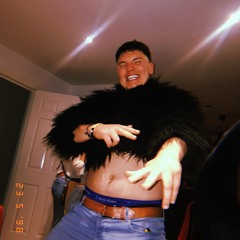 LloydInABox (UnempLoyed)