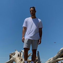 AM