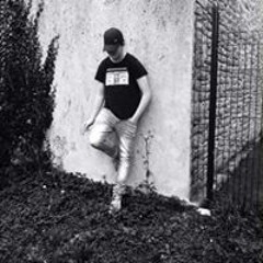 BzH-_-WeeD