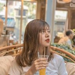 Thủy Thu Nguyễn