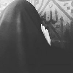 منى