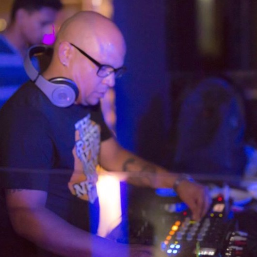 deejay-neil