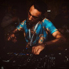 Sandro M. Promos and Free tracks