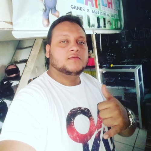 Pedro Vinicius’s avatar