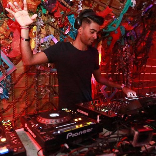 VINU - LIVE at ETERNAL Garden in WPB