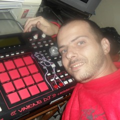 VINICIUS DJ