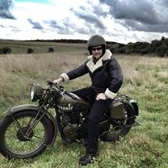 Oliver Hayes-Newington