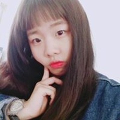 劉育伶