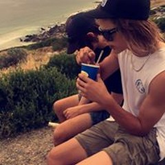 freshest cunt to pick up a mic