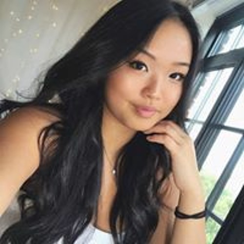 Lena Yeo’s avatar