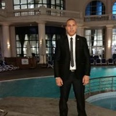 الأسد المرعب المرعب
