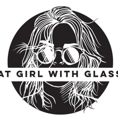 THATGIRLWITHGLASSES