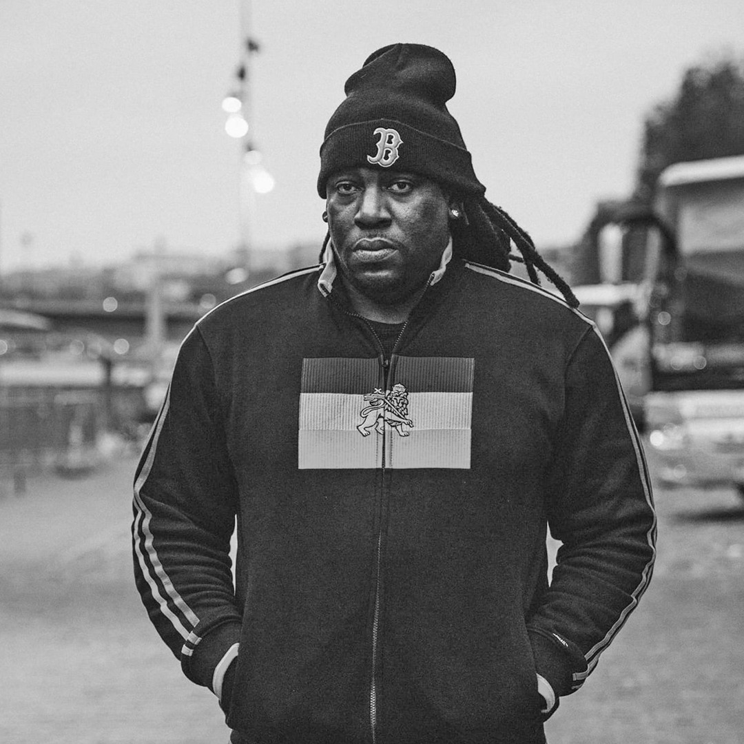 avatars-000674888480-z4y880-