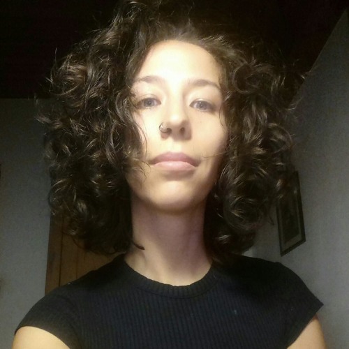 Julie Louvrier’s avatar