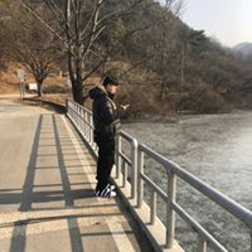 김현태’s avatar