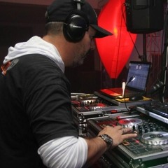 NAFTALINA DJ