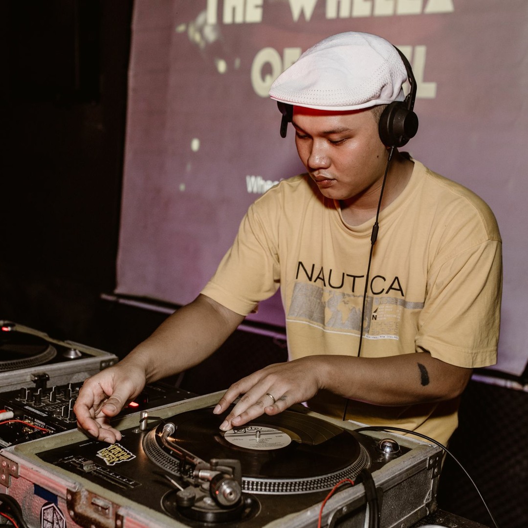 Stream Break-DJ 2T music | Listen to songs, albums, playlists for free ...