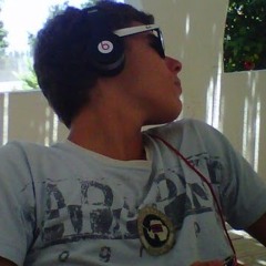 Maxence L