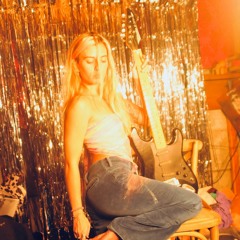 Ruby And The Diamonds