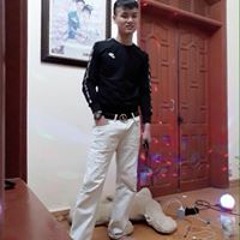 Tống Xuân Cường(DeeJay Bống )