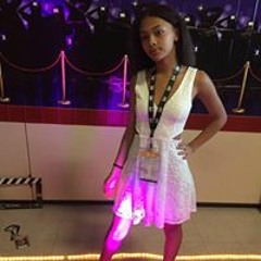 Leena Maxine