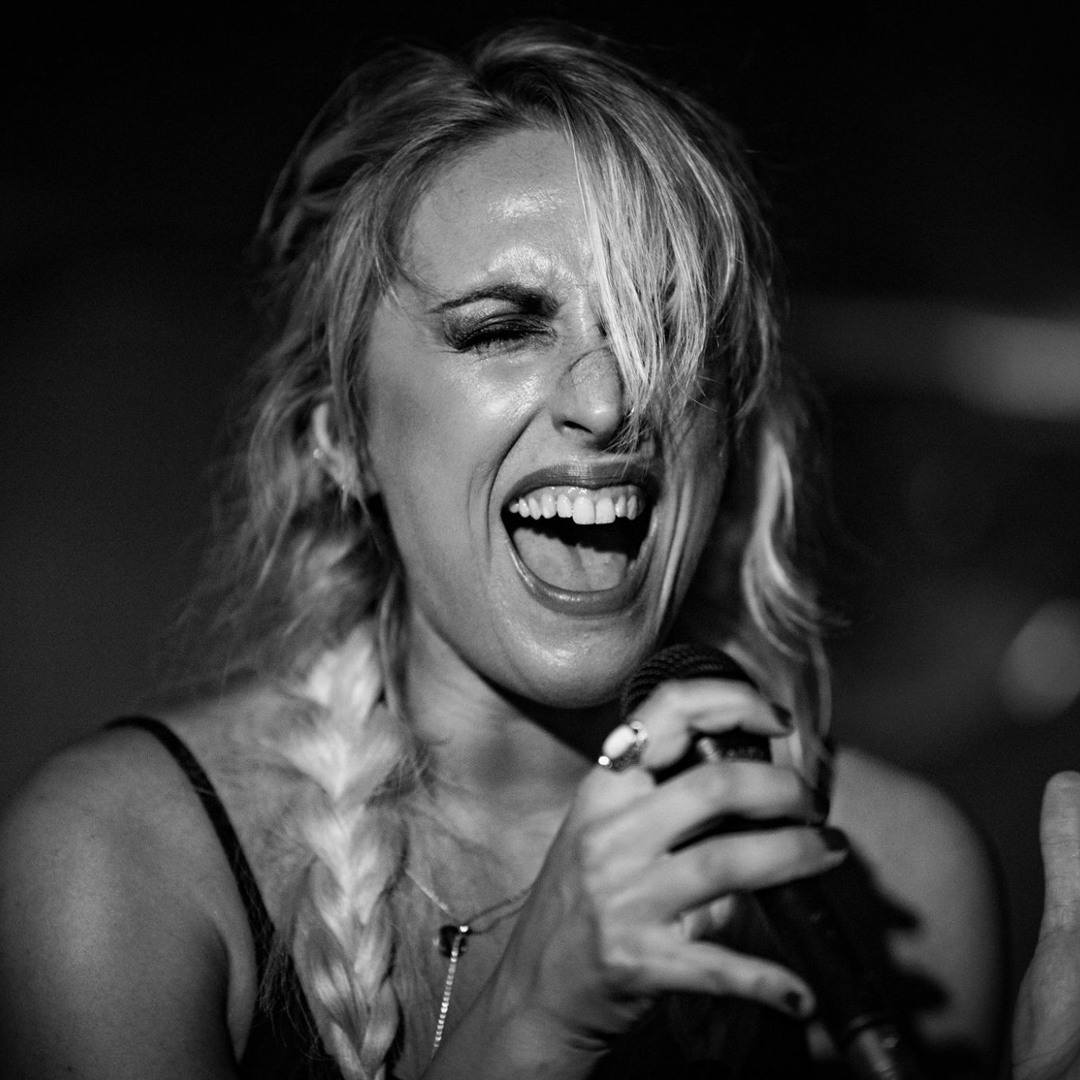 Xotinlar ikkitasi bilan aldaydilar