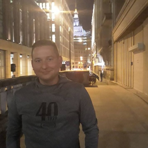 Andrzej Grzelak’s avatar