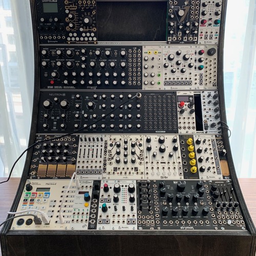 Modular Melodic Techno