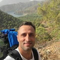 Андрей Ратушный
