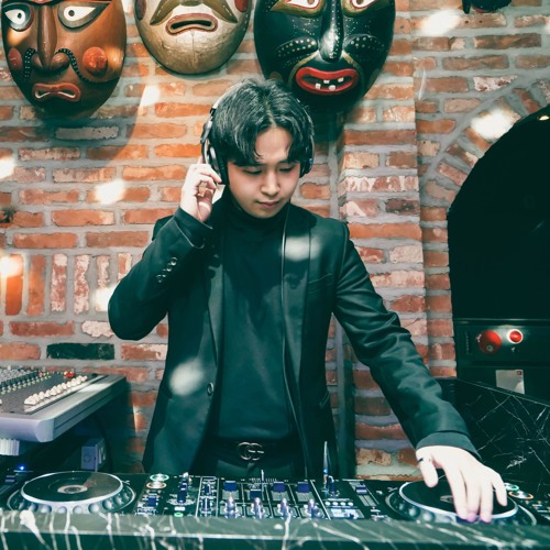 DJ Lyder’s avatar
