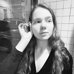 Anna Verkholetova