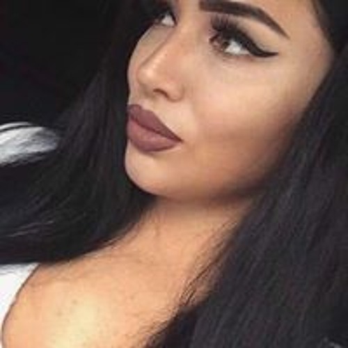 Aseyna Gashi’s avatar
