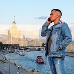 Артем Менько