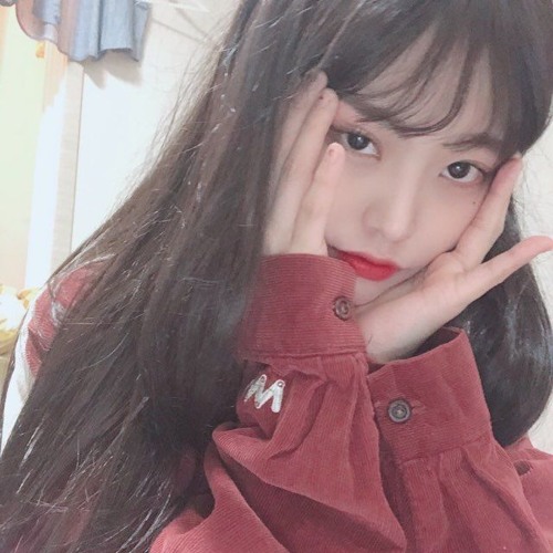 rosy Korean R&B singer SoundCloud profile avatar for soft delicate vocals