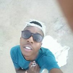 P€€Z¥