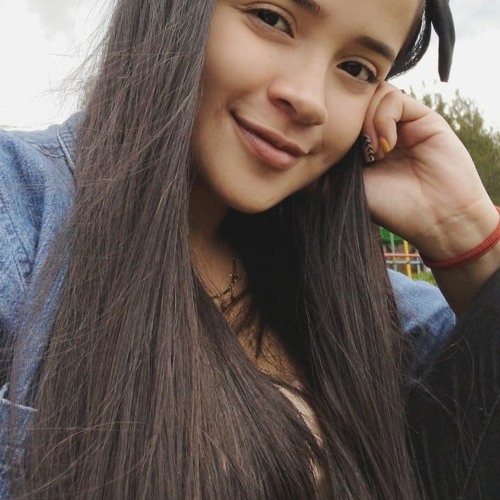 Valeria Mora’s avatar