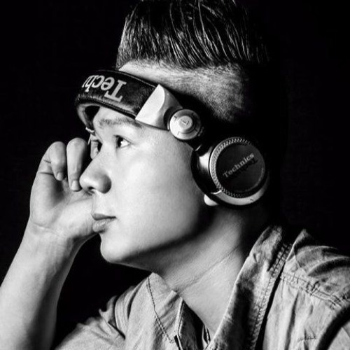 DJ Hoàng Phong 32’s avatar