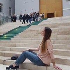 Анна Маслий