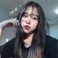 김유라