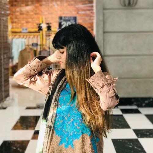Nimra Choudhary’s avatar