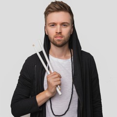 GNIEWOMIR TOMCZYK / MUSIC