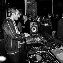 DJ Charly D (Club Wiso)