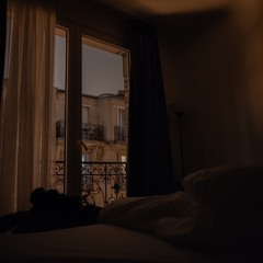 ✶