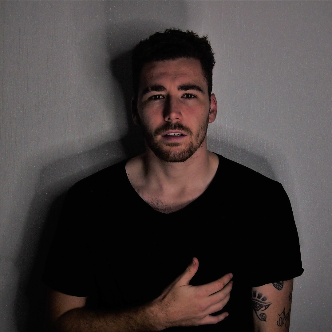 avatars-000726534397-a0m8c1-