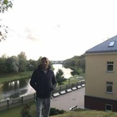 Александер Буштак