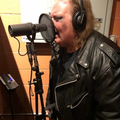 Scott Vallee and the Dollmakers