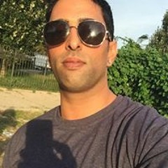 Michael Khan