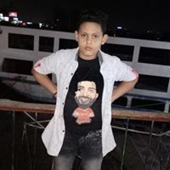 مصطفي