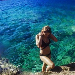 𝚖𝚒𝚊 𝚗𝚊𝚗𝚒𝚌