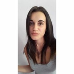 Никол Николова